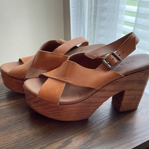 chunky wood platform kelsi dagger brooklyn